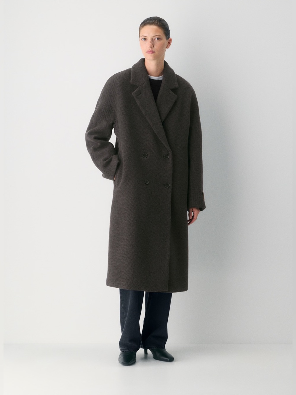 Aritzia The Slouch™ Coat - Soft Wool Cashmere - Picture 2 of 8